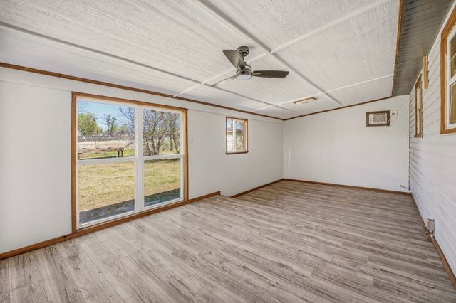 600 E Third Street, Hico, TX 76457