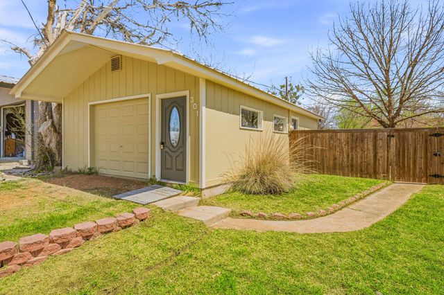 600 E Third Street, Hico, TX 76457