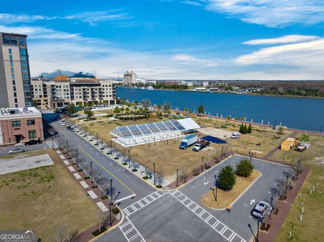 352 Eastern Wharf Avenue, Savannah, GA 31401