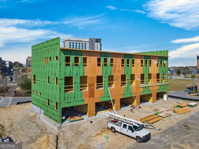 352 Eastern Wharf Avenue, Savannah, GA 31401