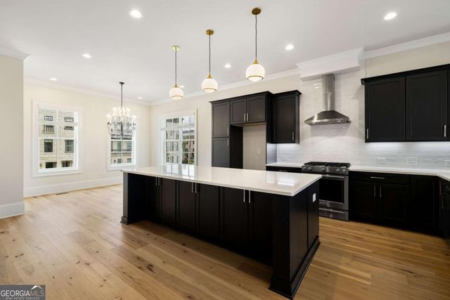 352 Eastern Wharf Avenue, Savannah, GA 31401