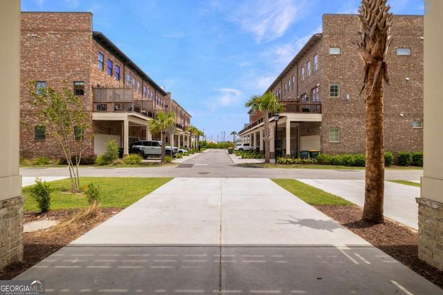 352 Eastern Wharf Avenue, Savannah, GA 31401