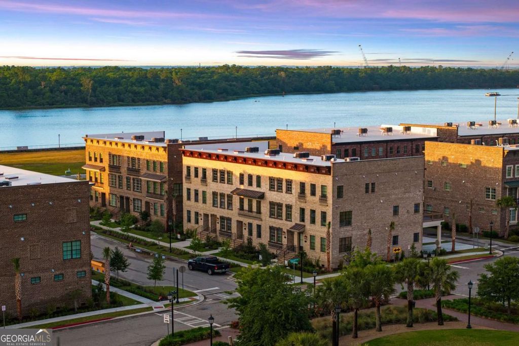 352 Eastern Wharf Avenue, Savannah, GA 31401