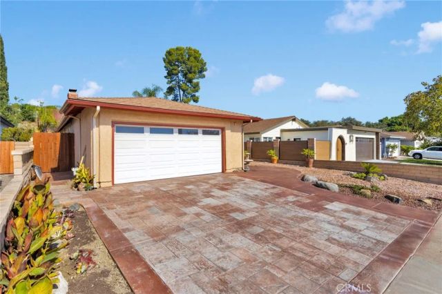26998 El Retiro, Mission Viejo, CA 92692