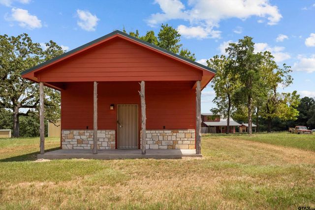 2399 CR 1885, Grapeland, TX 75844