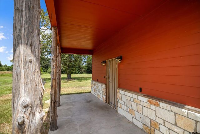 2399 CR 1885, Grapeland, TX 75844