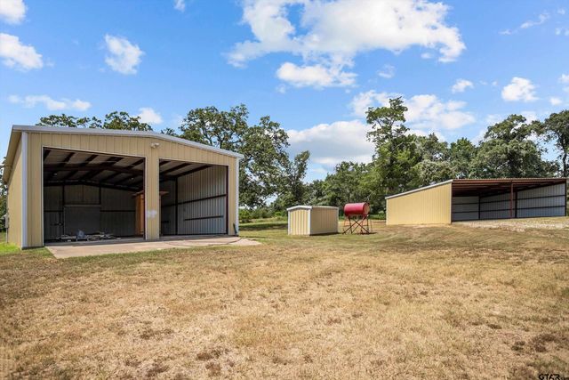 2399 CR 1885, Grapeland, TX 75844