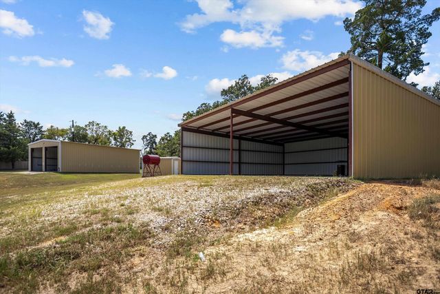 2399 CR 1885, Grapeland, TX 75844