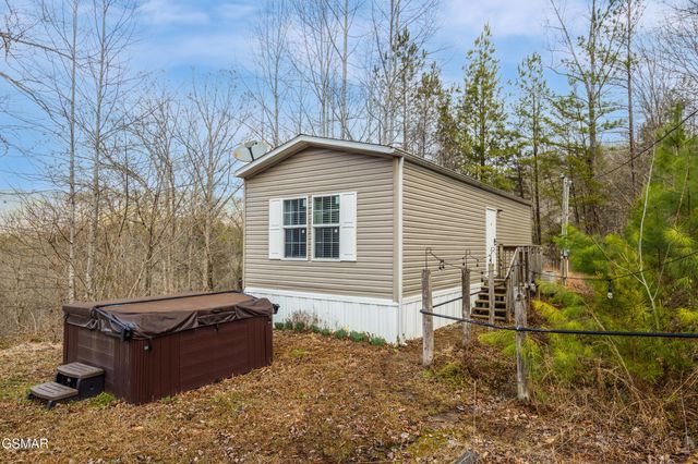 1420 Russell Hollow Road, Sevierville, TN 37876