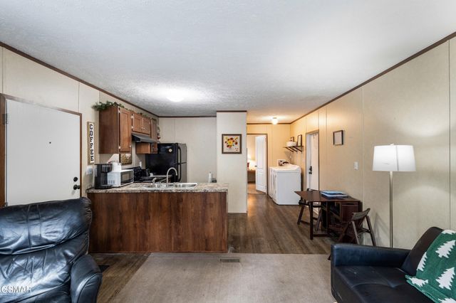 1420 Russell Hollow Road, Sevierville, TN 37876