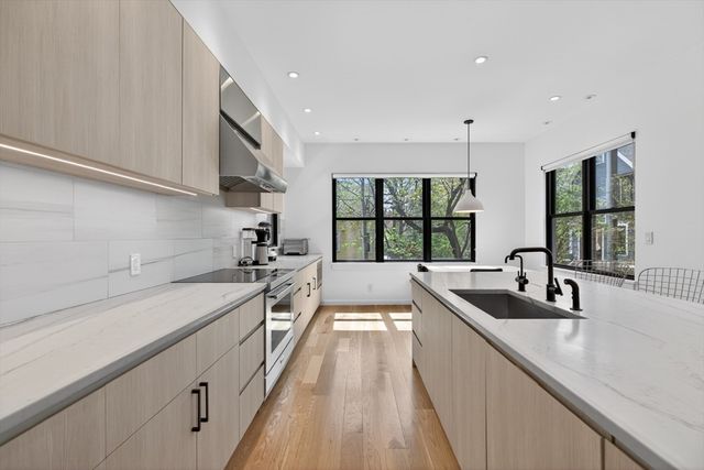 96 Henry Street 1&2, Cambridge, MA 02139