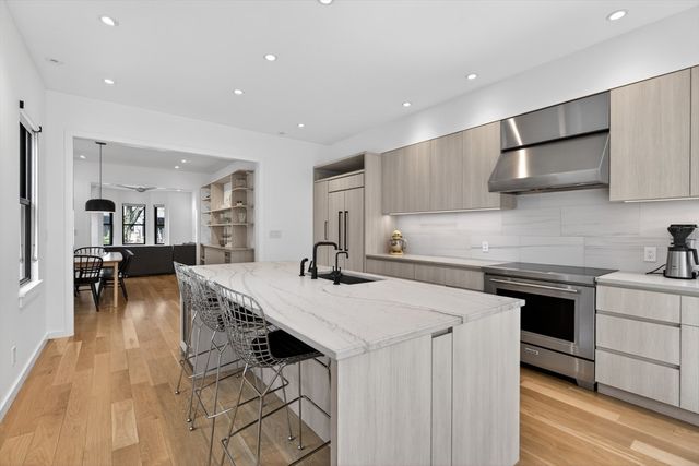 96 Henry Street 1&2, Cambridge, MA 02139