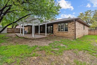 6533 Riviera Drive, North Richland Hills, TX 76180