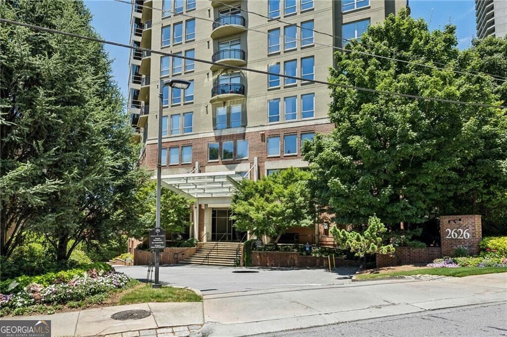 2626 Peachtree Road NW 1807, Atlanta, GA 30305 — exterior