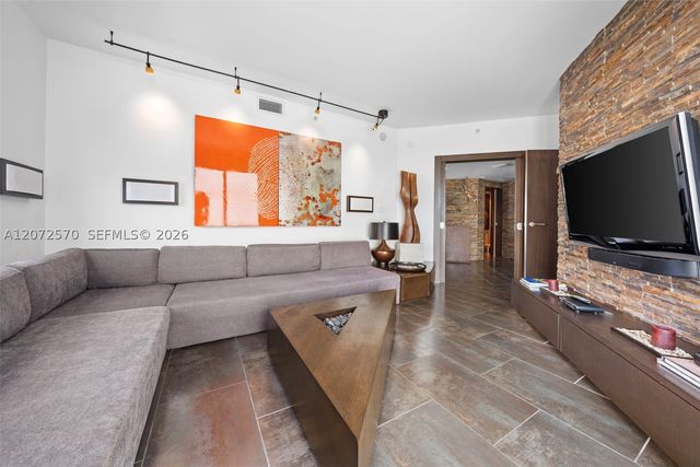 110 Washington Ave 1709, Miami Beach, FL 33139