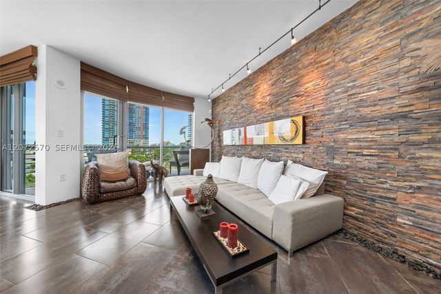 110 Washington Ave 1709, Miami Beach, FL 33139