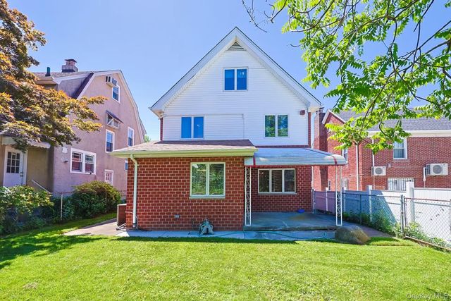 3325 149th Place, Flushing, NY 11354