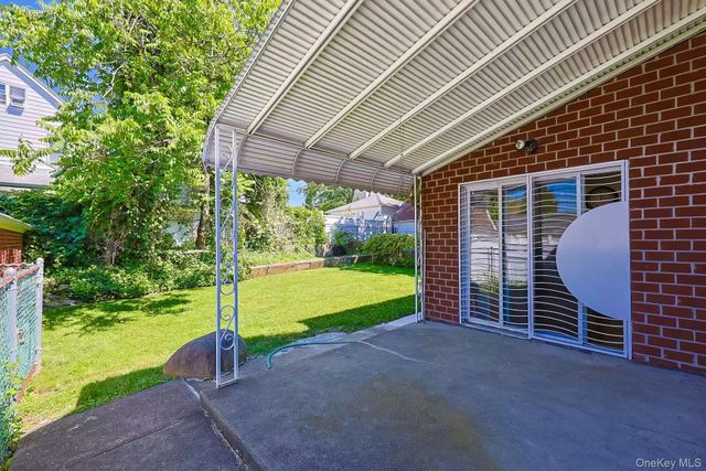 3325 149th Place, Flushing, NY 11354