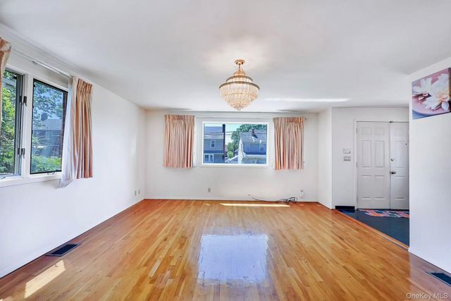 3325 149th Place, Flushing, NY 11354