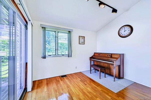 3325 149th Place, Flushing, NY 11354
