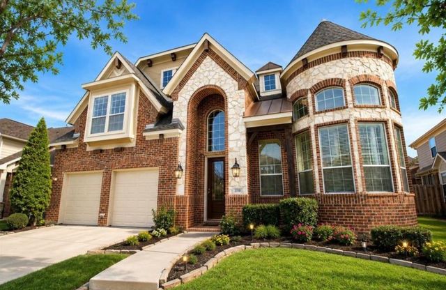 2719 Explorador, Grand Prairie, TX 75054