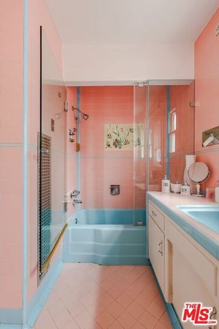 1203 S Rimpau Boulevard, Los Angeles, CA 90019