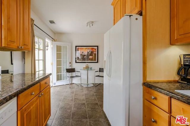 1203 S Rimpau Boulevard, Los Angeles, CA 90019
