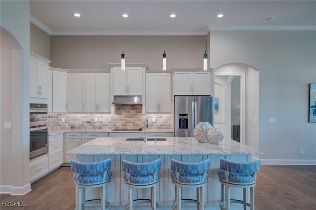 11687 Royal Tee CIR, Cape Coral, FL 33991