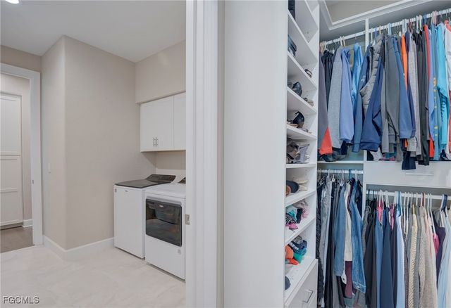 11687 Royal Tee CIR, Cape Coral, FL 33991