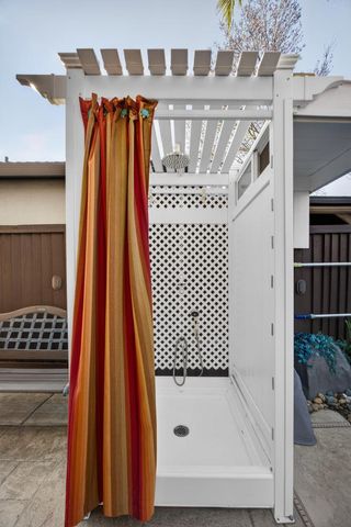 3670 Topaz Rd, West Sacramento, CA 95691