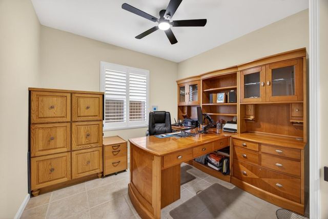 3670 Topaz Rd, West Sacramento, CA 95691