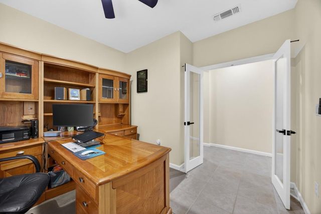 3670 Topaz Rd, West Sacramento, CA 95691