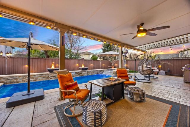 3670 Topaz Rd, West Sacramento, CA 95691