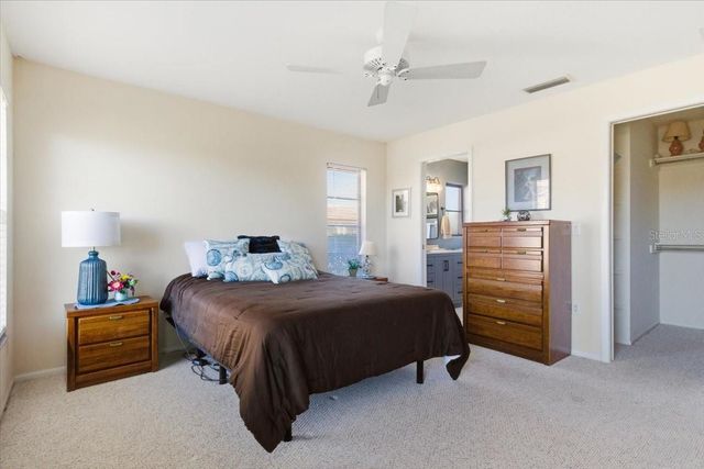 771 VIVIENDA SOUTH COURT 9, Venice, FL 34293