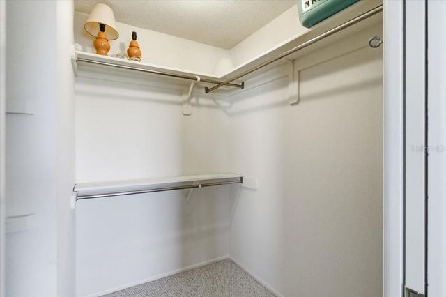 771 VIVIENDA SOUTH COURT 9, Venice, FL 34293