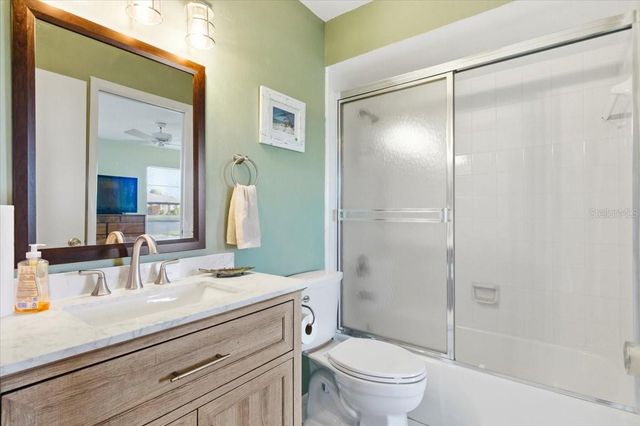 771 VIVIENDA SOUTH COURT 9, Venice, FL 34293