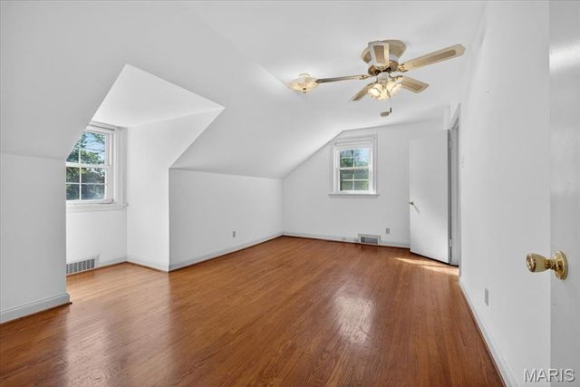 59 Middlesex Drive, St Louis, MO 63144