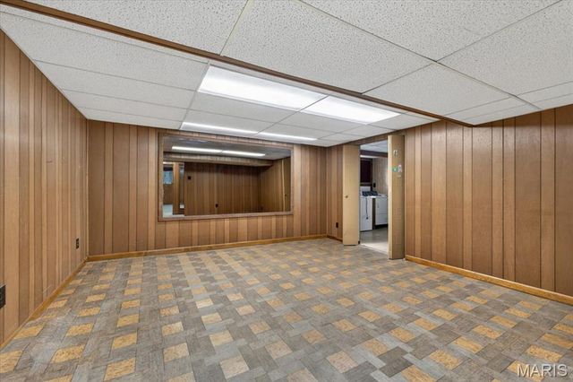 59 Middlesex Drive, St Louis, MO 63144