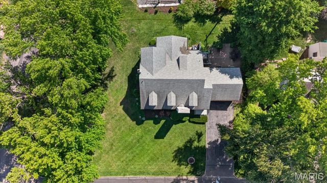 59 Middlesex Drive, St Louis, MO 63144