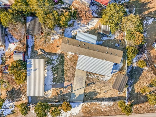 4824 Red Oak Trail, Weatherford, TX 76087