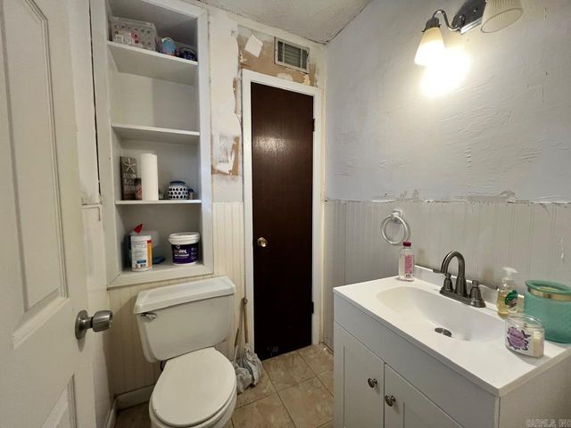 326 robin Lane, Walnut Ridge, AR 72476