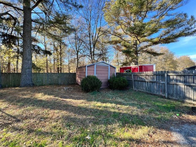 326 robin Lane, Walnut Ridge, AR 72476