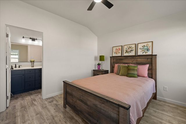 200 Gladys Street, Lone Oak, TX 75453