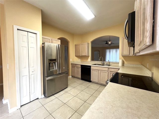 4615 DUNNIE DRIVE, Tampa, FL 33614