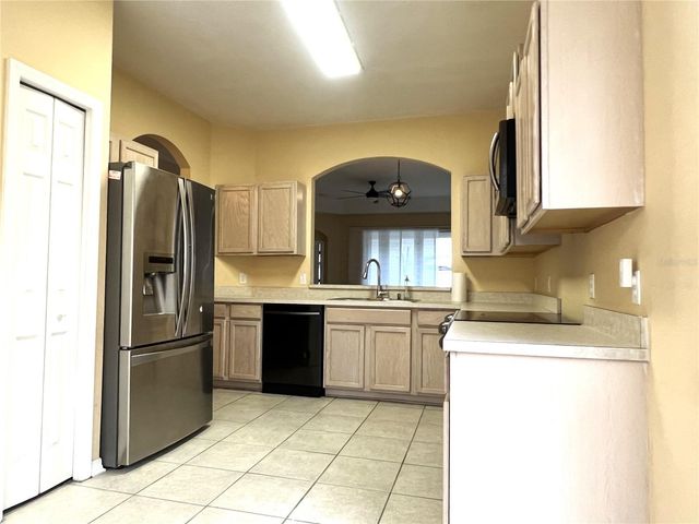 4615 DUNNIE DRIVE, Tampa, FL 33614