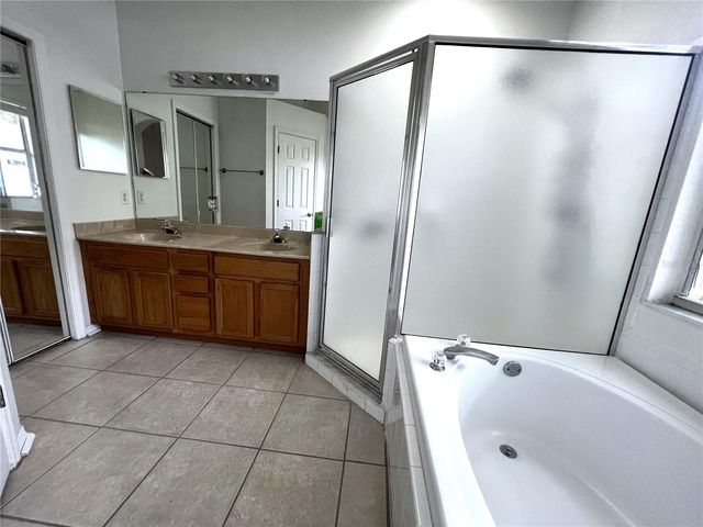 4615 DUNNIE DRIVE, Tampa, FL 33614