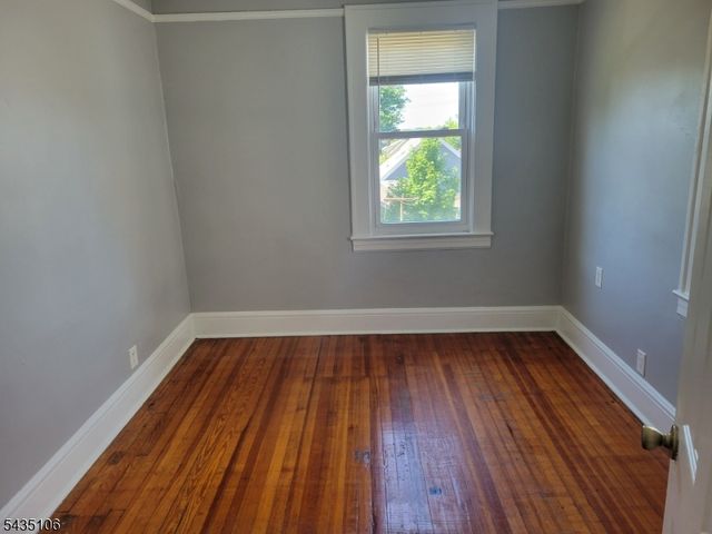 320 Hillside Ave, Hillside Twp., NJ 07205