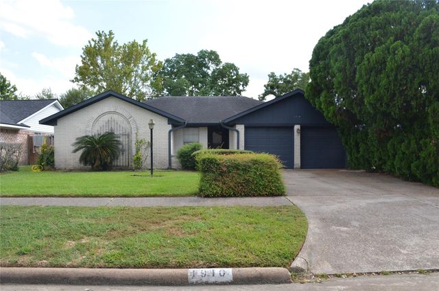 1910 Tulsa Street, Deer Park, TX 77536