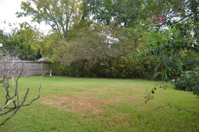 1910 Tulsa Street, Deer Park, TX 77536