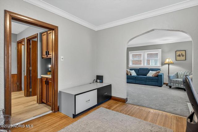 1809 Strathmoor Avenue, Toledo, OH 43614